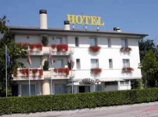 Hotel Sole Castione della Presolana Exterior foto